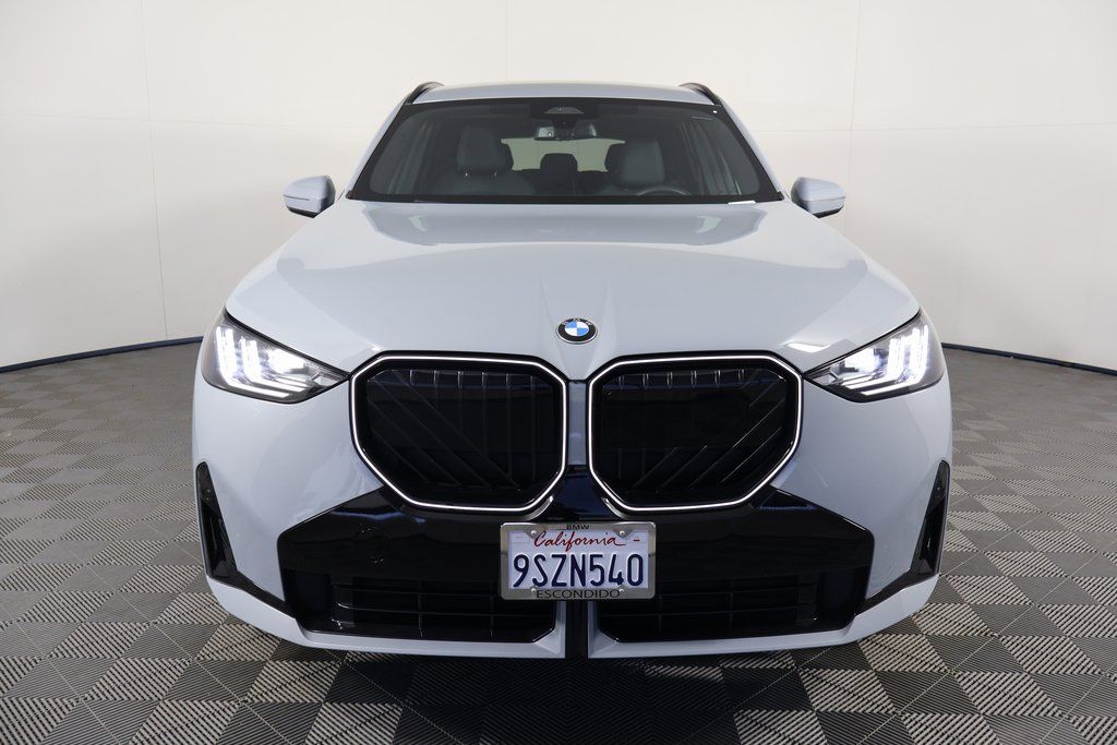 Thumbnail: 2025 BMW X3 - 2