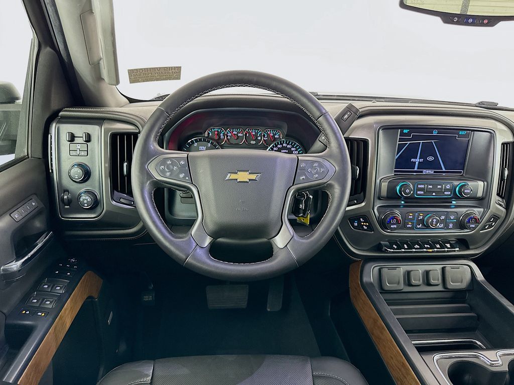 Thumbnail: 2019 Chevrolet Silverado 3500 - 22