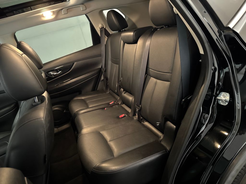 Certified Used 2018 Black Nissan SL image 31