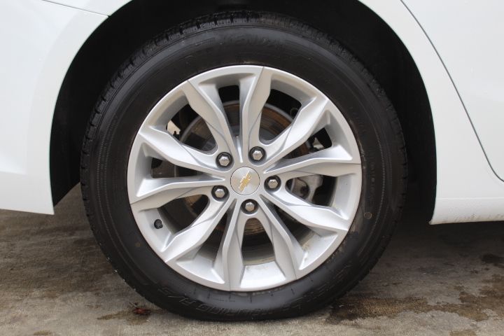 Used Car 2024 Chevrolet Malibu  Lt For Sale Under $20,000 In Georgetown, Texas