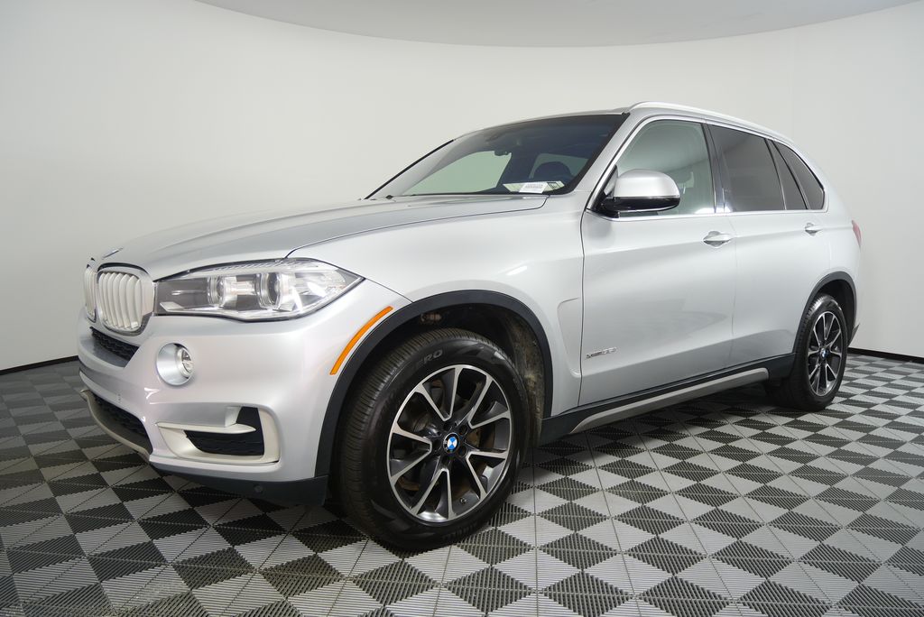 Thumbnail: 2017 BMW X5 - 8
