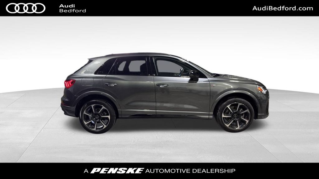 Thumbnail: 2025 Audi Q3 - 7