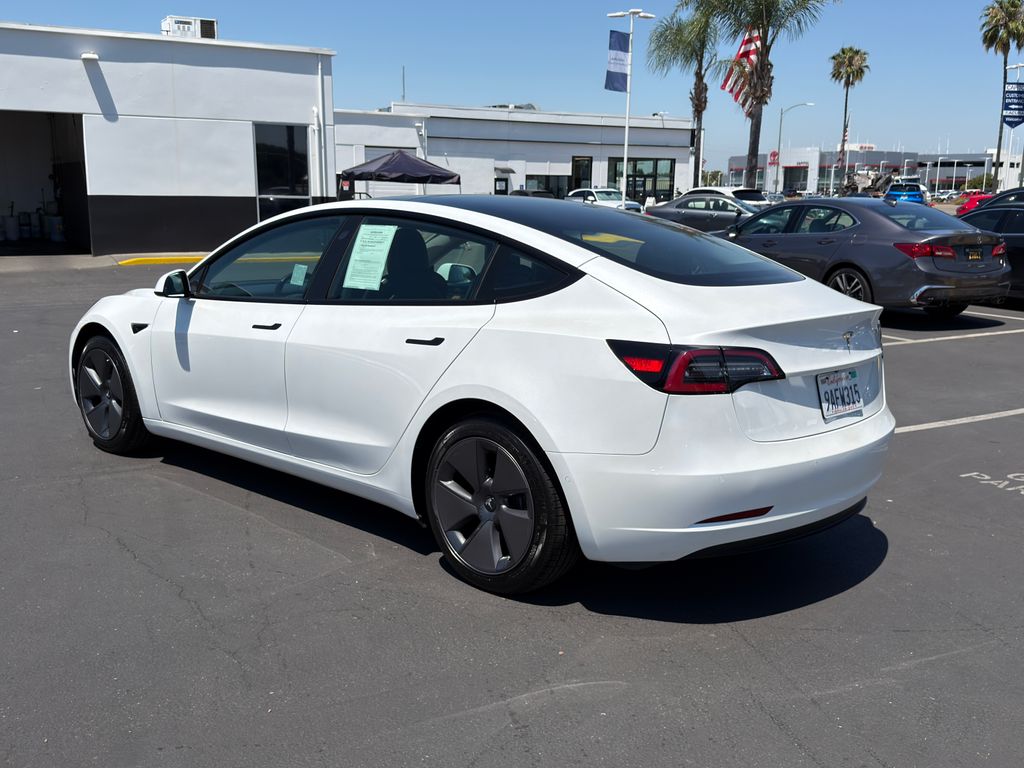 Thumbnail: 2022 Tesla Model 3 - 8