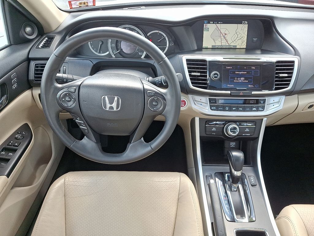 Thumbnail: 2015 Honda Accord - 12