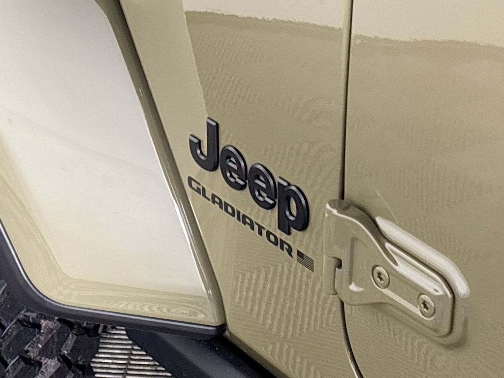 2026 Jeep Gladiator Willys