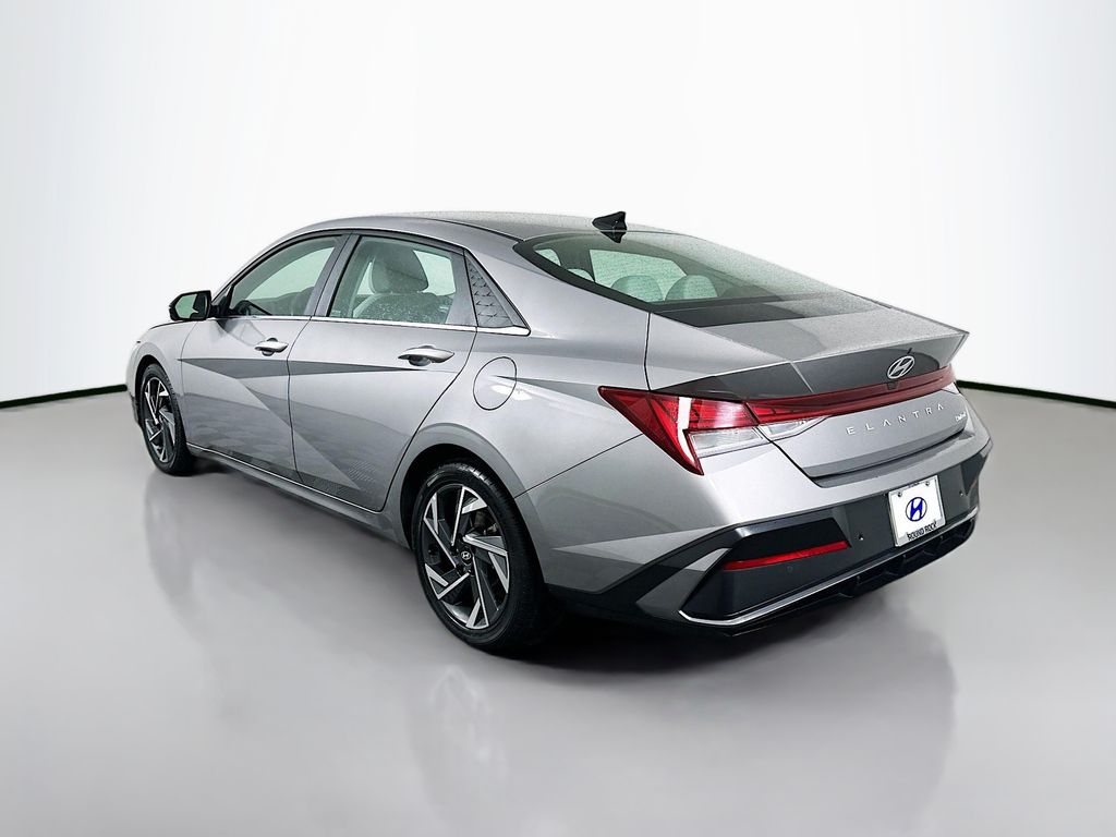 Thumbnail: 2024 Hyundai Elantra - 7