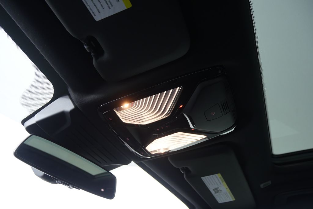 Thumbnail: 2025 BMW X5 - 24