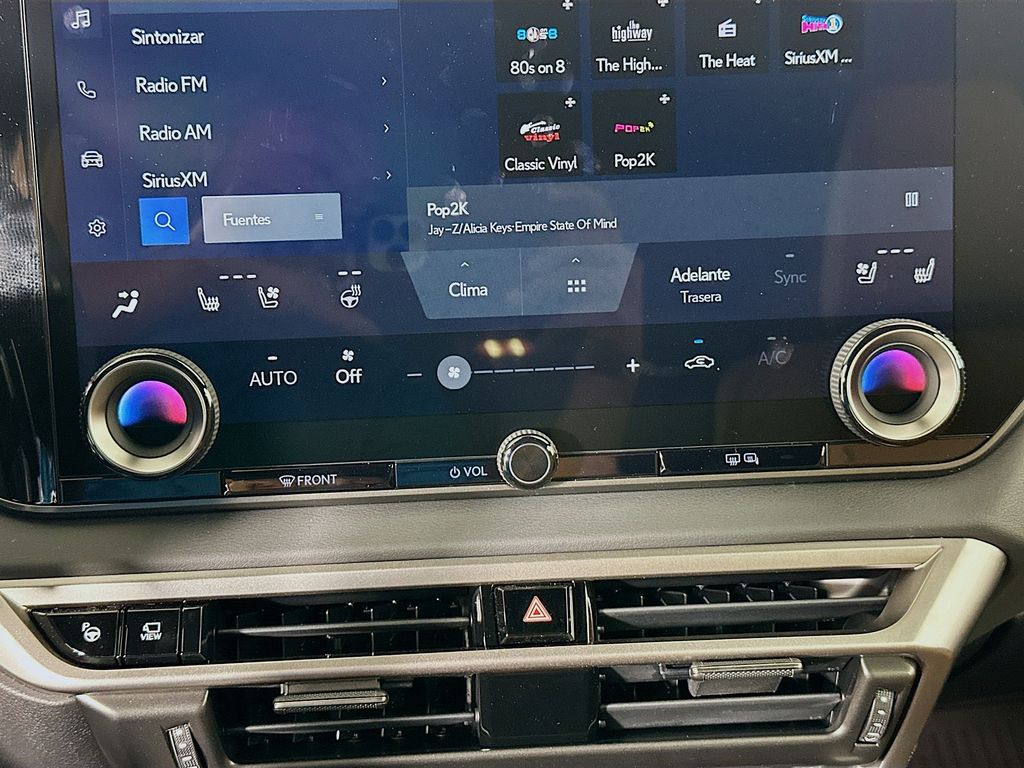 2025 Lexus RX  14