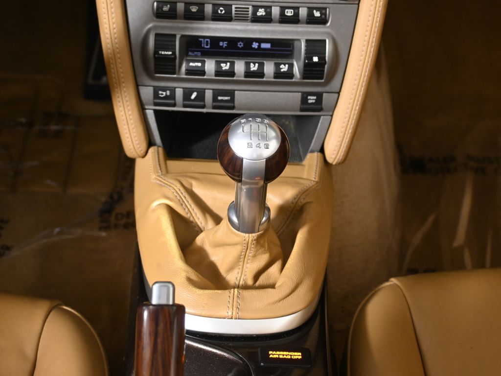 Thumbnail: 2008 Porsche 911 - 31