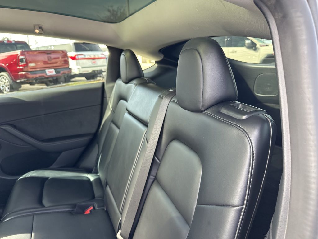 Used Car 2022 Tesla Model Y  Long Range For Sale Under $30,000 In Austin, Texas