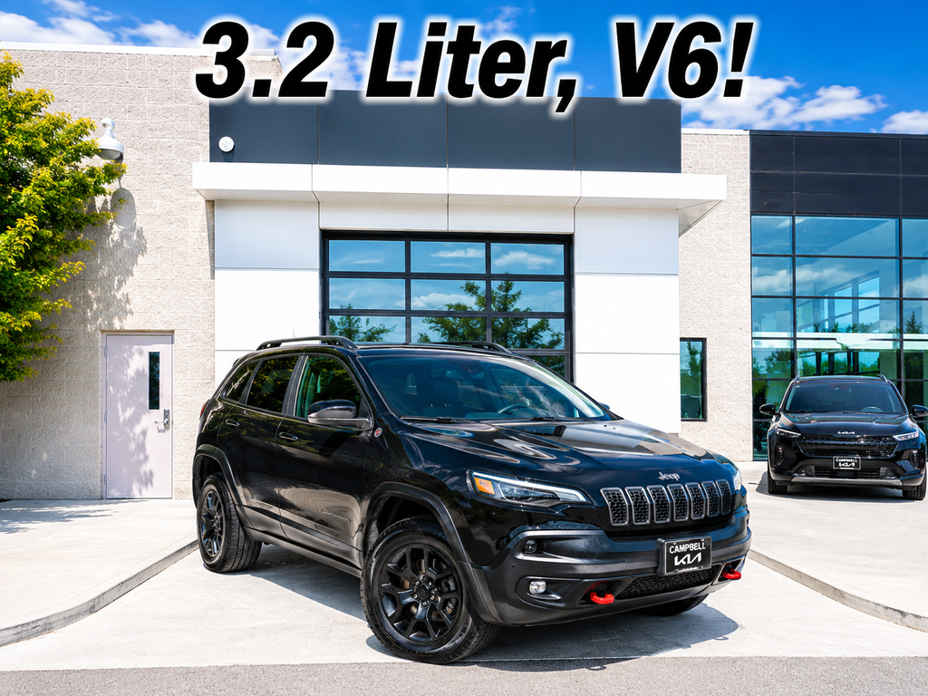 Diamond Black Crystal Pearlcoat 2017 Jeep Cherokee SUV / Crossover Four-Wheel Drive 9-Speed Automatic