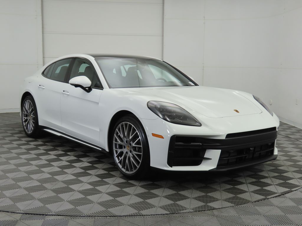 Thumbnail: 2025 Porsche Panamera - 9