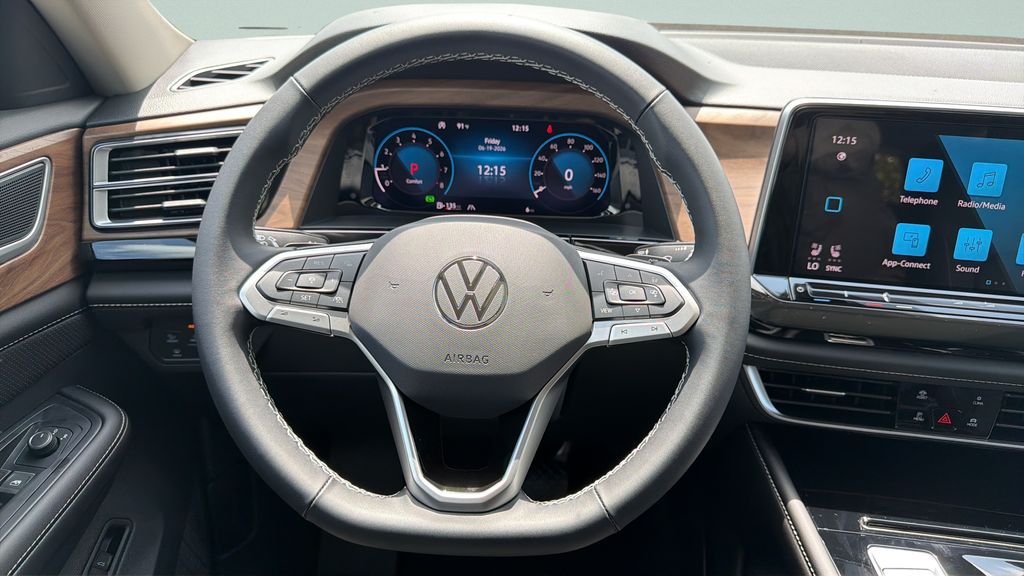 New 2026 Black Volkswagen 2.0T SE w/Technology image 12