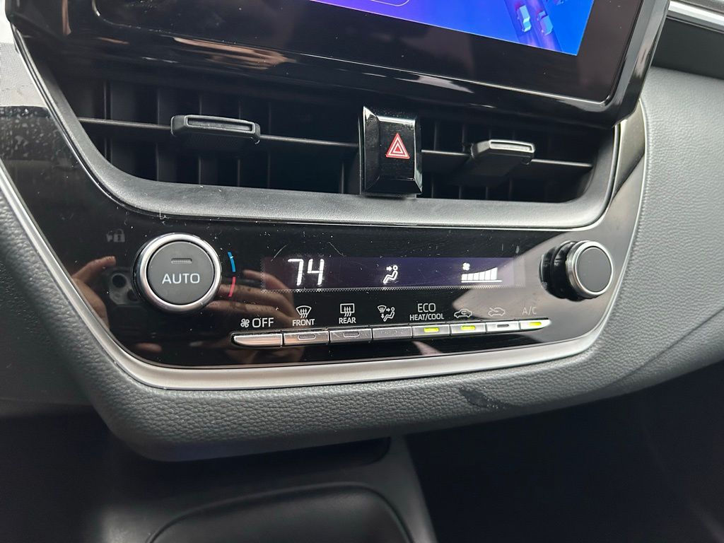 2023 Toyota Corolla LE 25
