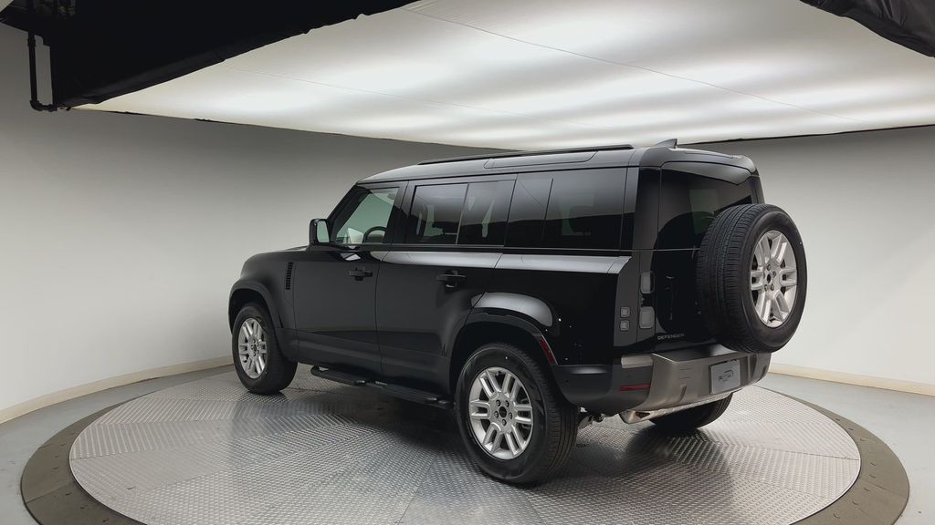 Thumbnail: 2026 Land Rover Defender - 4