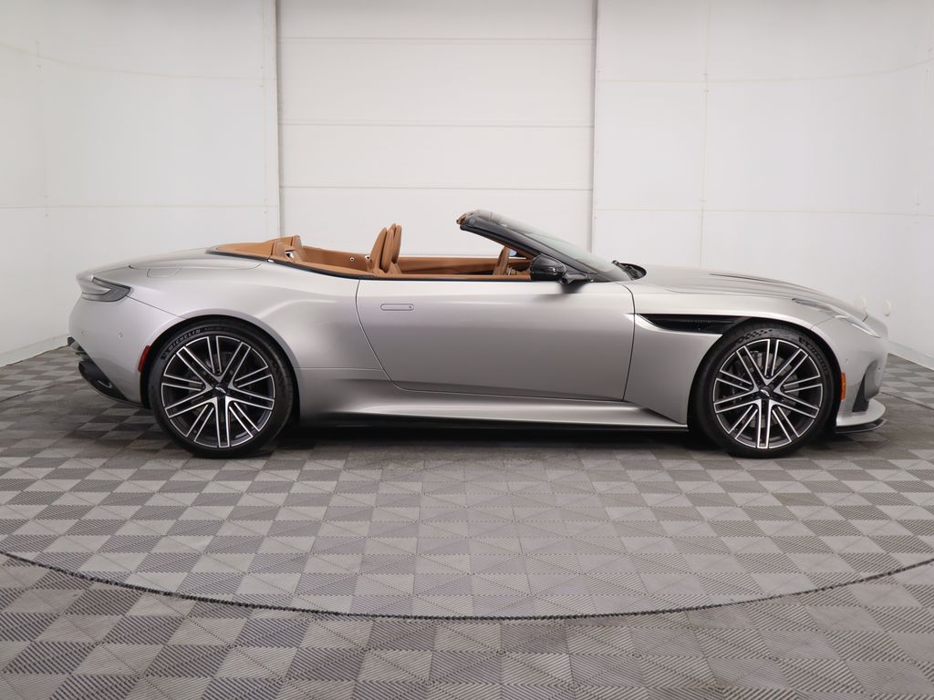 Thumbnail: 2024 Aston Martin DB12 - 4