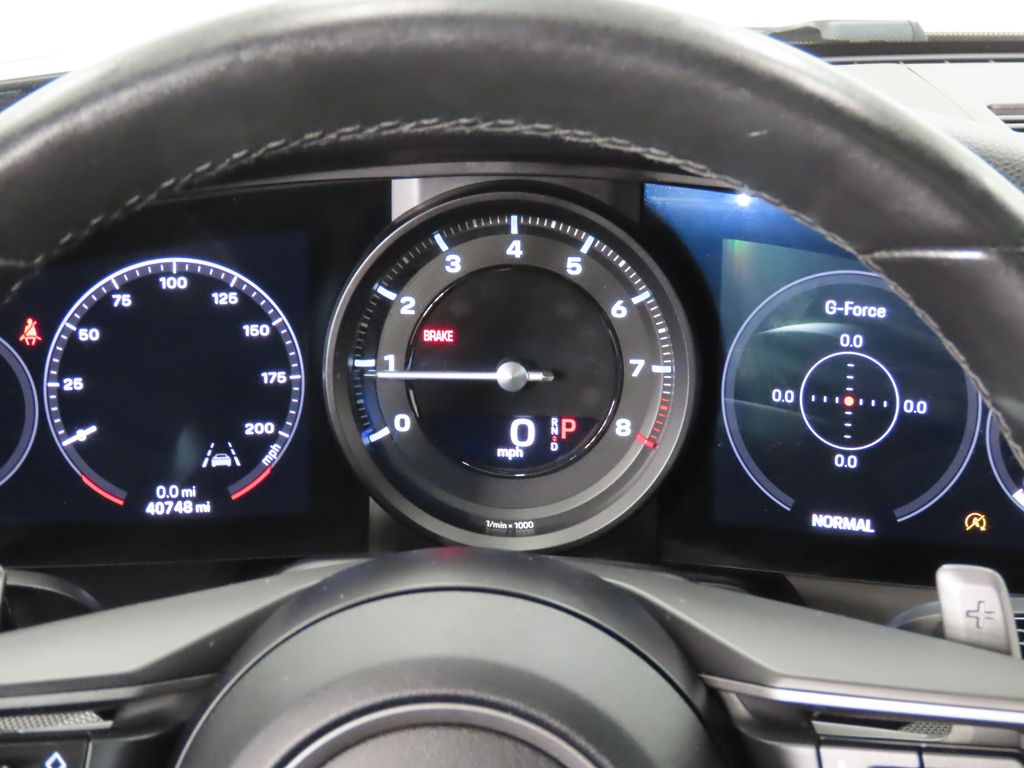 Thumbnail: 2020 Porsche 911 - 16