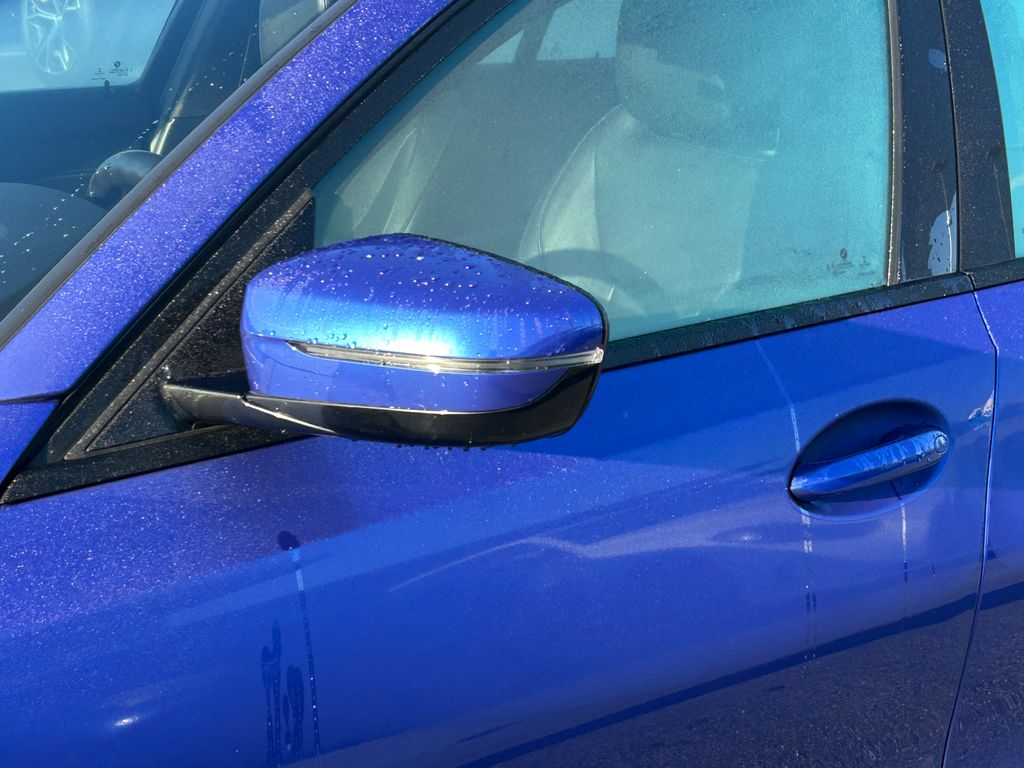 Thumbnail: 2021 BMW 3 Series - 10