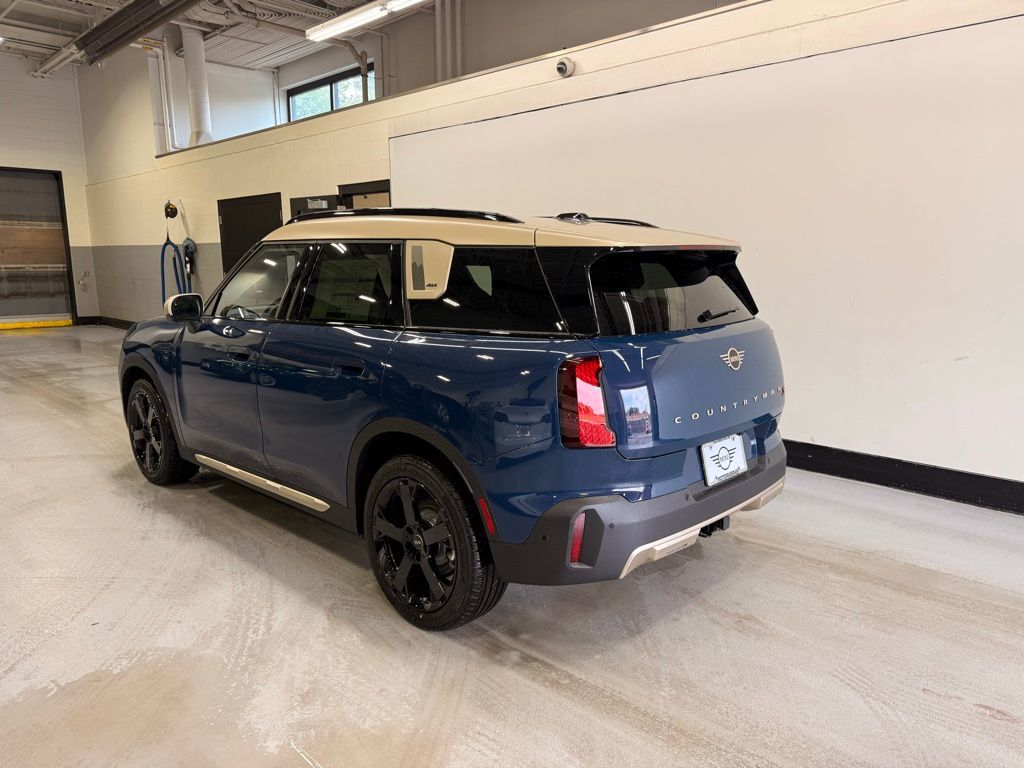 Thumbnail: 2026 MINI Cooper Countryman - 3