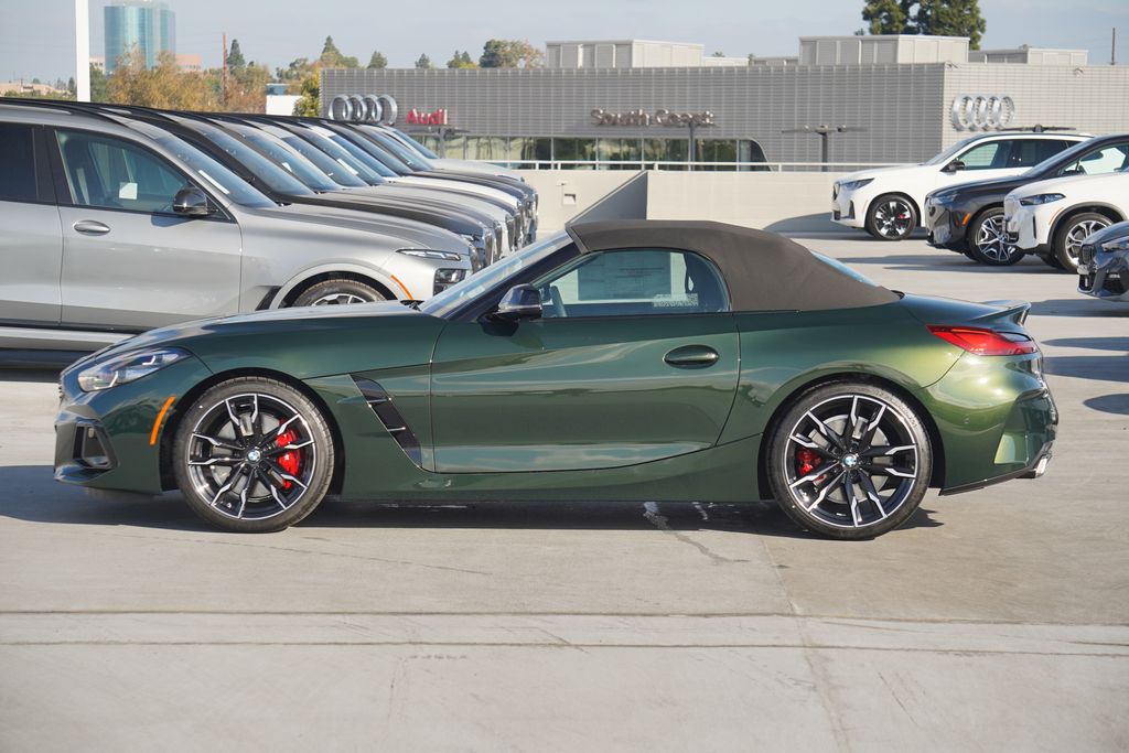 2025 BMW Z4 sDrive M40i 5