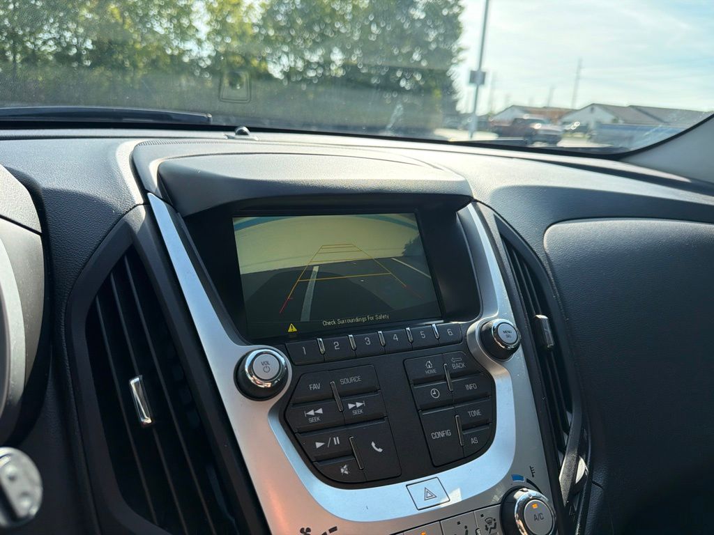 Thumbnail: 2017 Chevrolet Equinox - 28