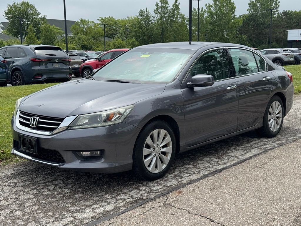 Gray (Modern Steel Metallic) 2015 Honda Accord Sedan Front-Wheel Drive 6-Speed Automatic