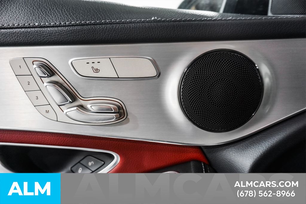 Used 2022 White Mercedes-Benz GLC 300 image 39
