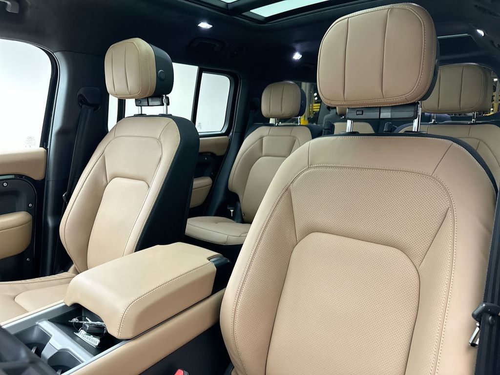 Thumbnail: 2026 Land Rover Defender - 19