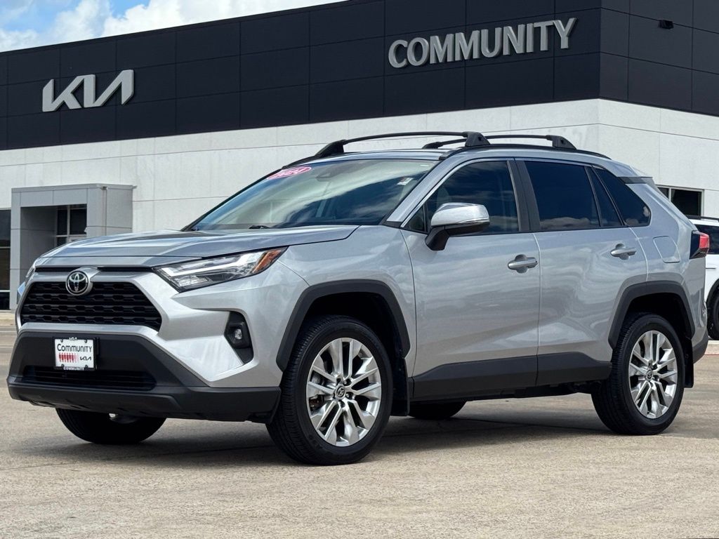 2024 Toyota RAV4 XLE Premium - 0