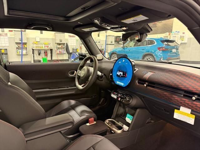 Thumbnail: 2026 MINI Cooper - 22