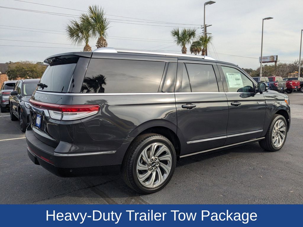 2024 Lincoln Navigator L Reserve