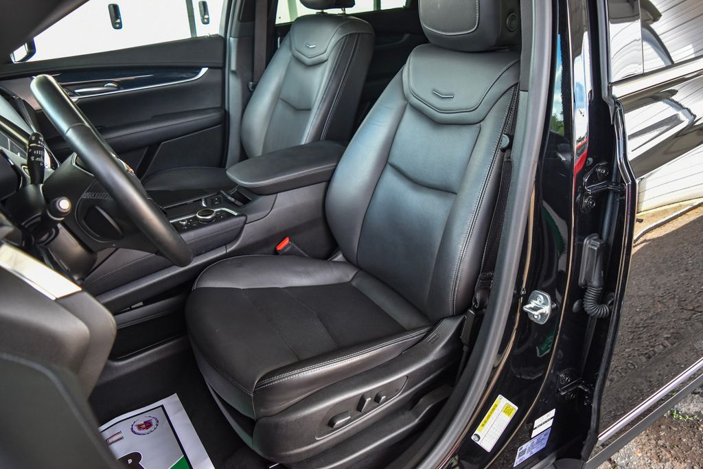 2025 Cadillac XT5 Premium Luxury - Photo 13