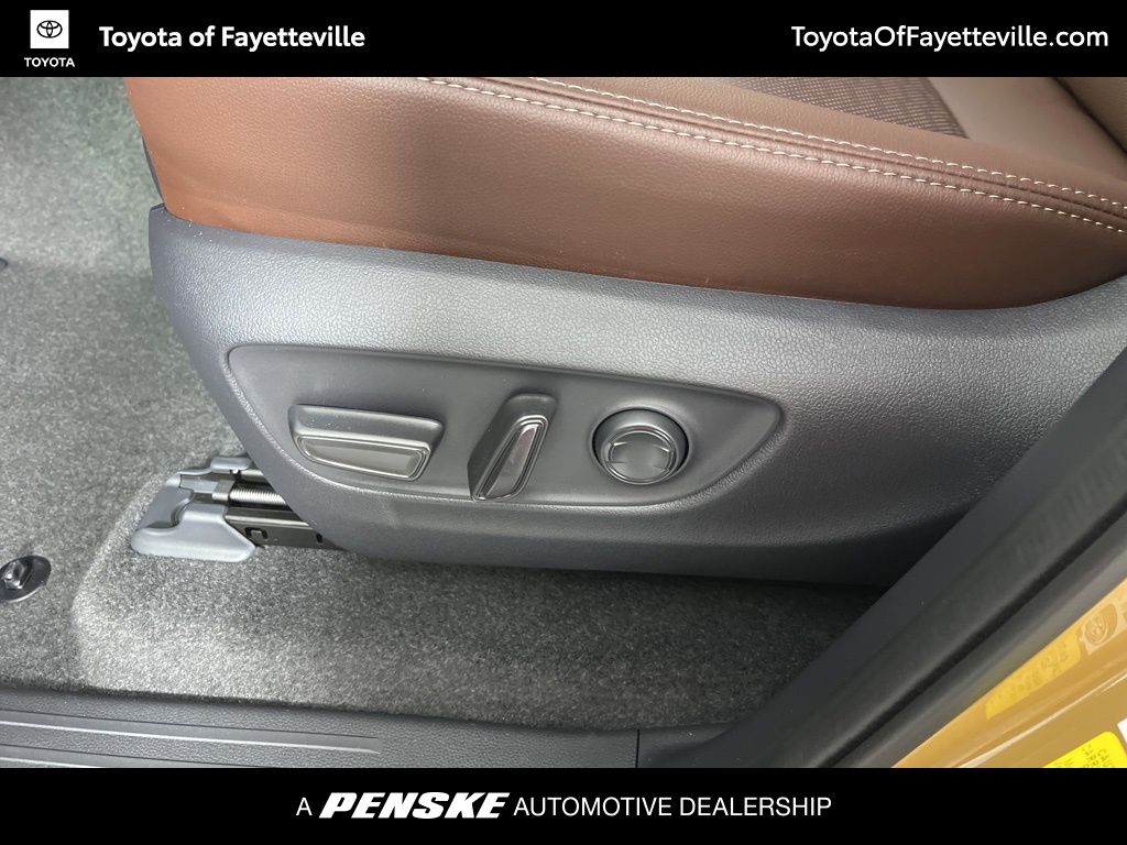 Thumbnail: 2026 Toyota Land Cruiser - 25