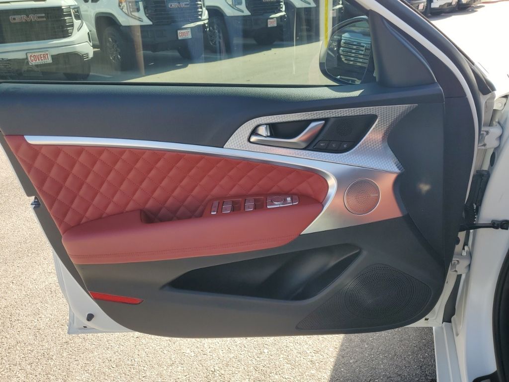 Used Car 2022 Genesis G70  3.3t Launch Edition For Sale Under $35,000 In Austin, Texas