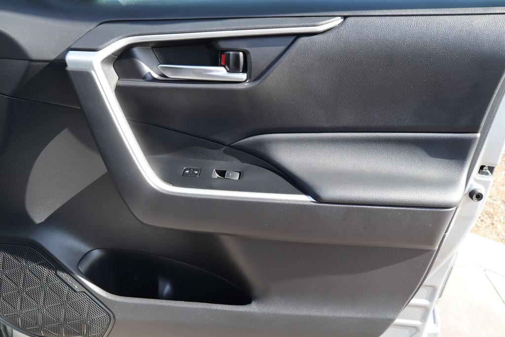 Thumbnail: 2024 Toyota RAV4 - 24