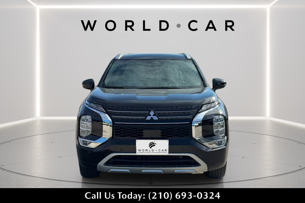 Black 2023 Mitsubishi Outlander SEL FWD SUV / Crossover Front-Wheel Drive Continuously Variable Transmission