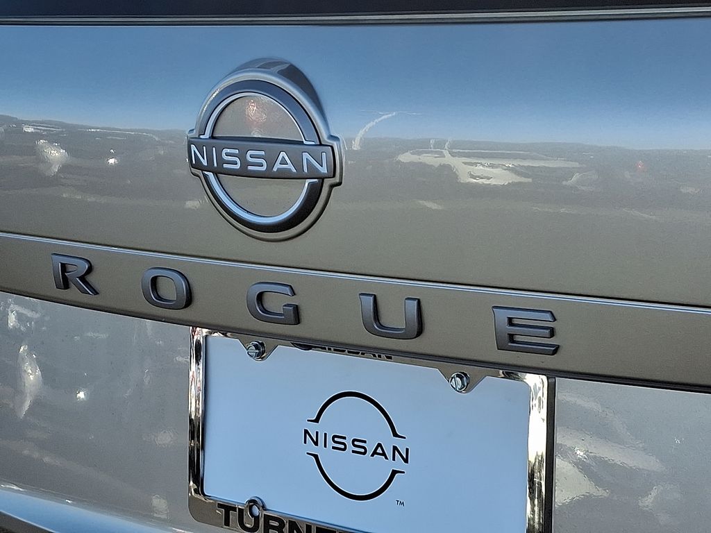 Thumbnail: 2026 Nissan Rogue - 9
