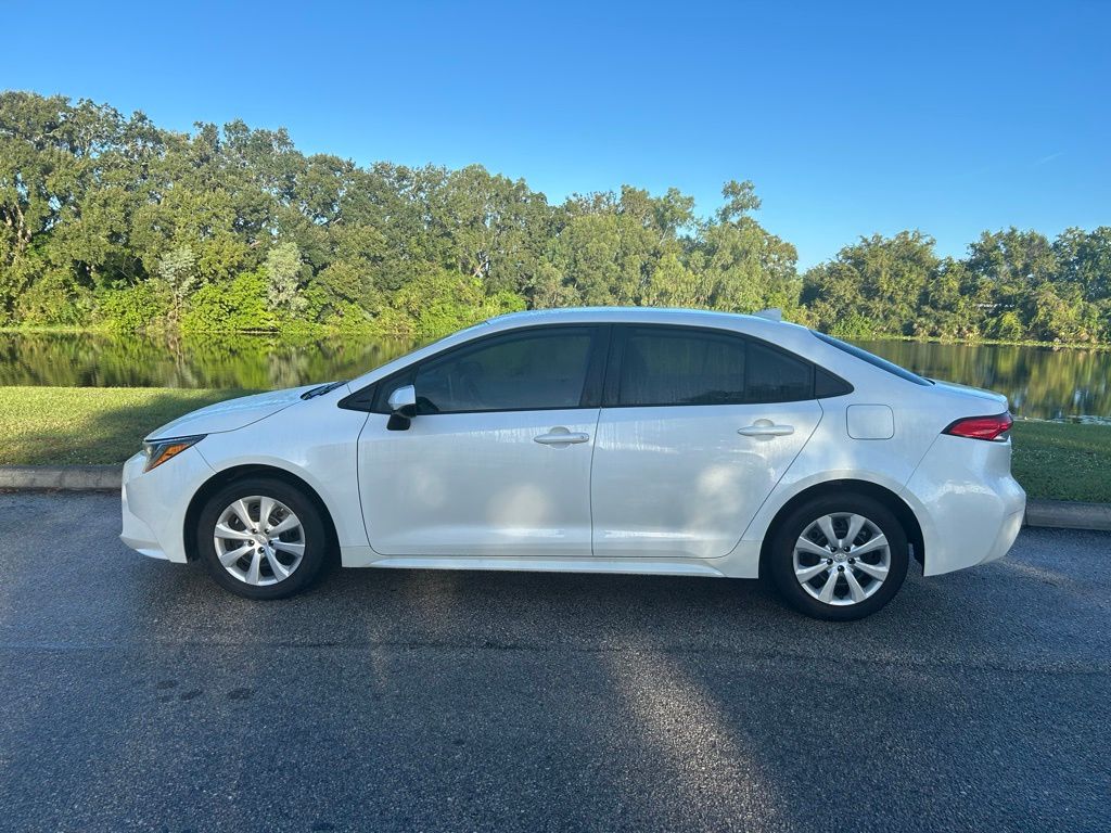 Thumbnail: 2021 Toyota Corolla - 2