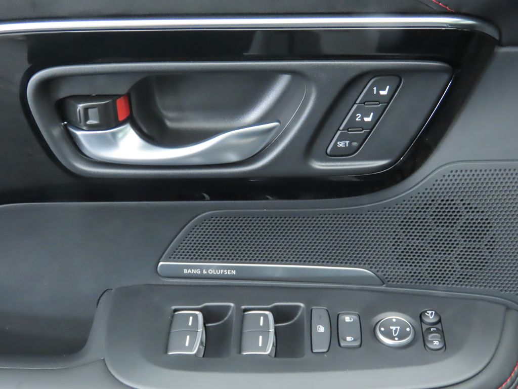 Thumbnail: 2025 Acura ADX - 24