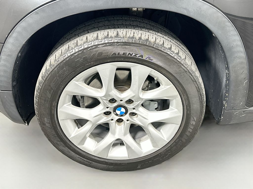 Thumbnail: 2012 BMW X5 - 31