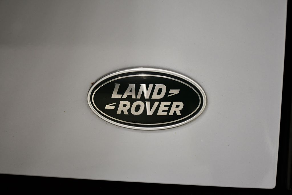 Thumbnail: 2023 Land Rover Defender - 16