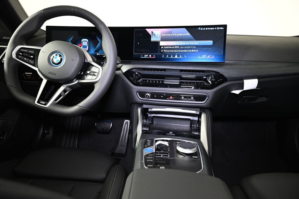 2025 BMW i4 xDrive40 16