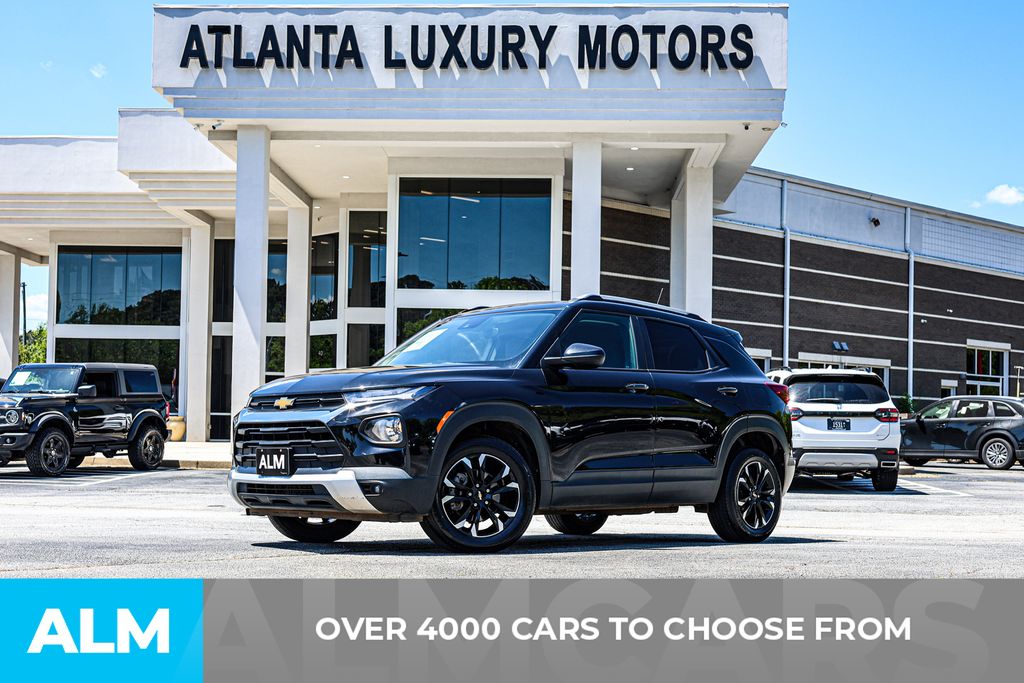 Used 2023 Black Chevrolet LT image 3