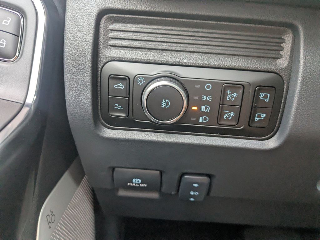 2025 Ford F-350 Super Duty Platinum