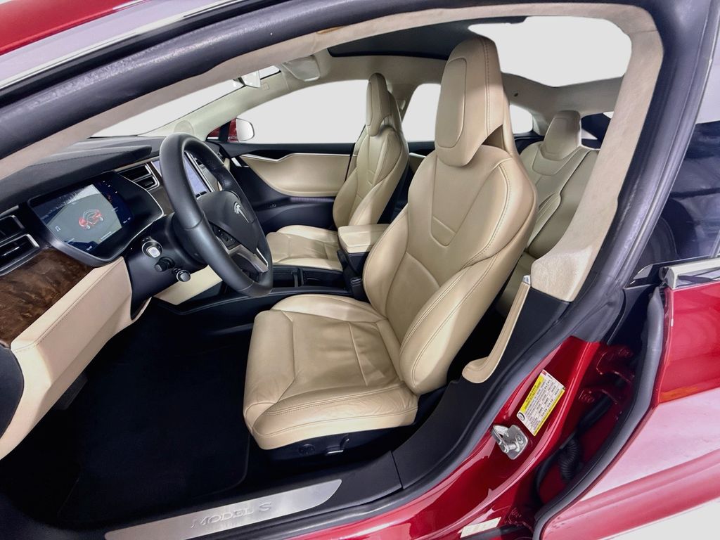 Thumbnail: 2017 Tesla Model S - 19