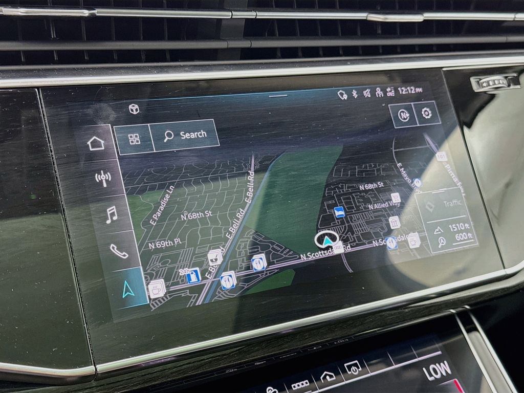 Thumbnail: 2022 Audi Q7 - 14