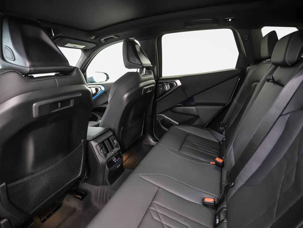 Thumbnail: 2026 BMW X3 - 20