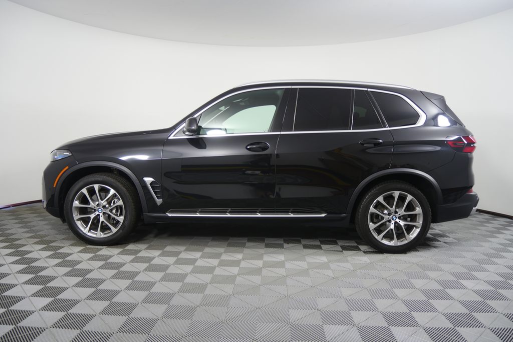 Thumbnail: 2024 BMW X5 - 6