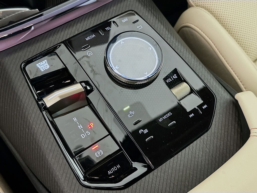 2025 BMW X3 3.0i 14