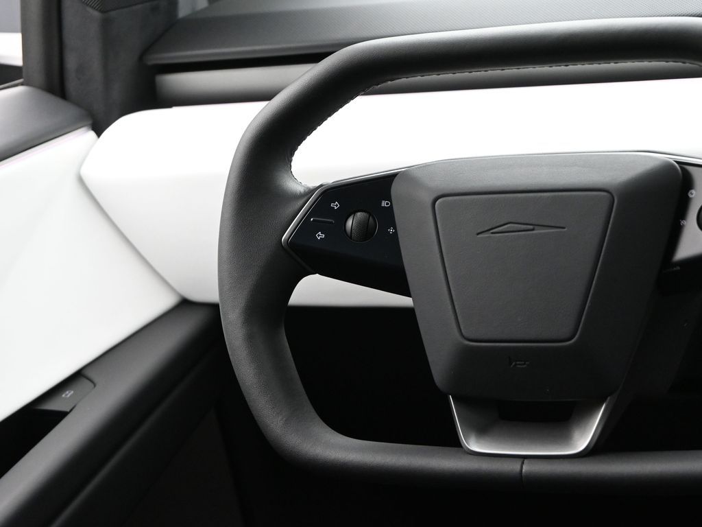 2024 Tesla Cybertruck All-Wheel Drive